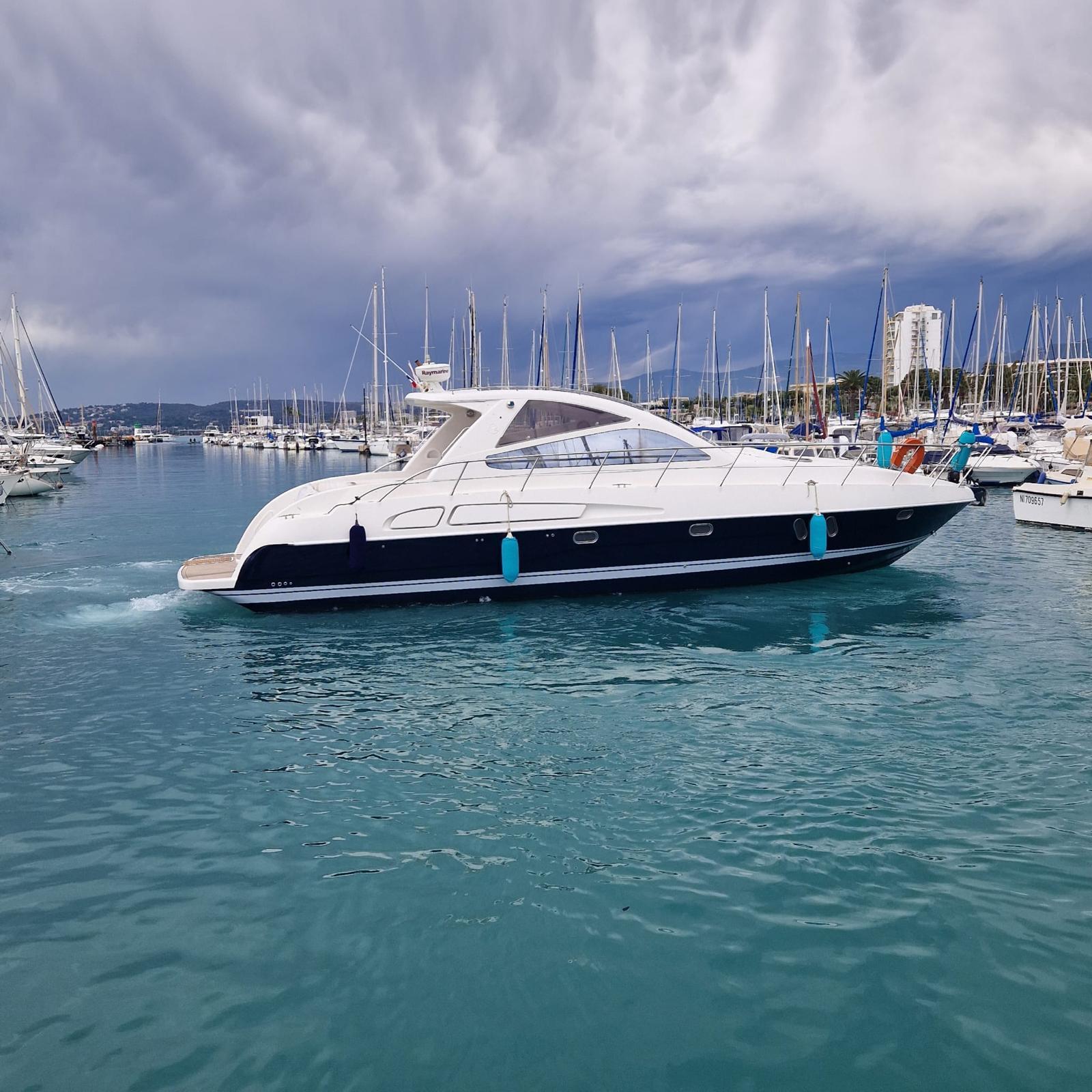 Airon Marine 4300 T Top