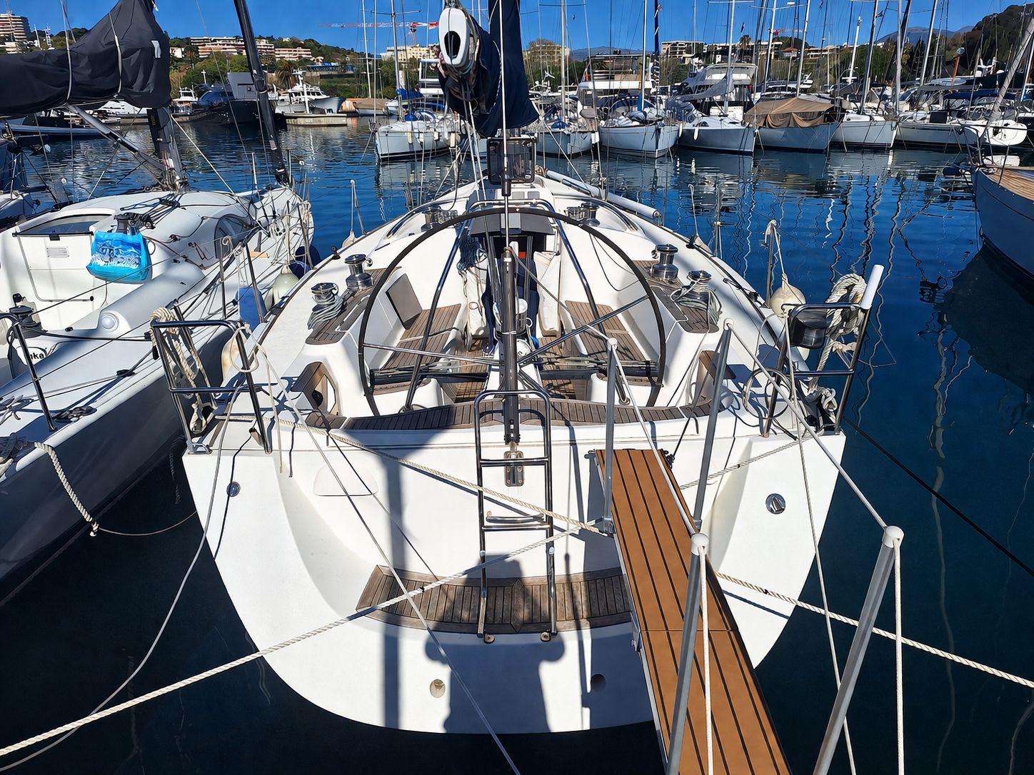 X-Yachts X-43