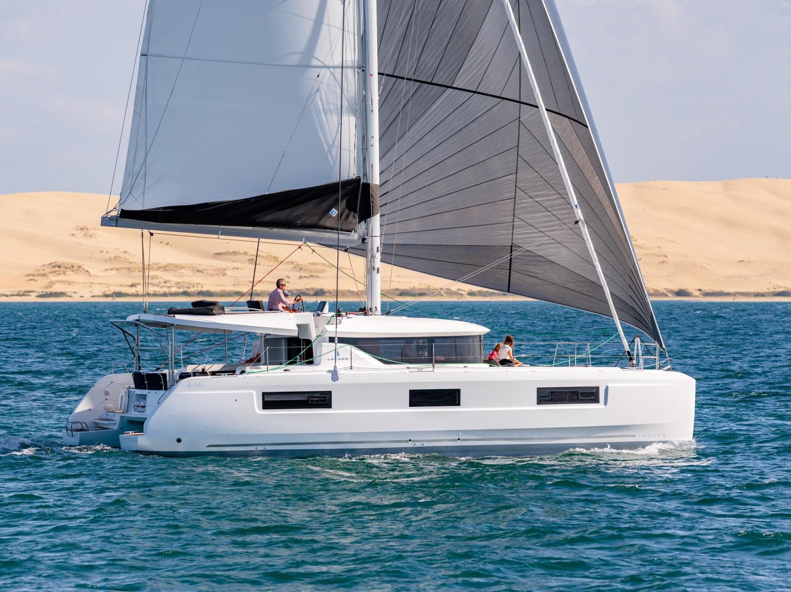 Lagoon 46 Fly