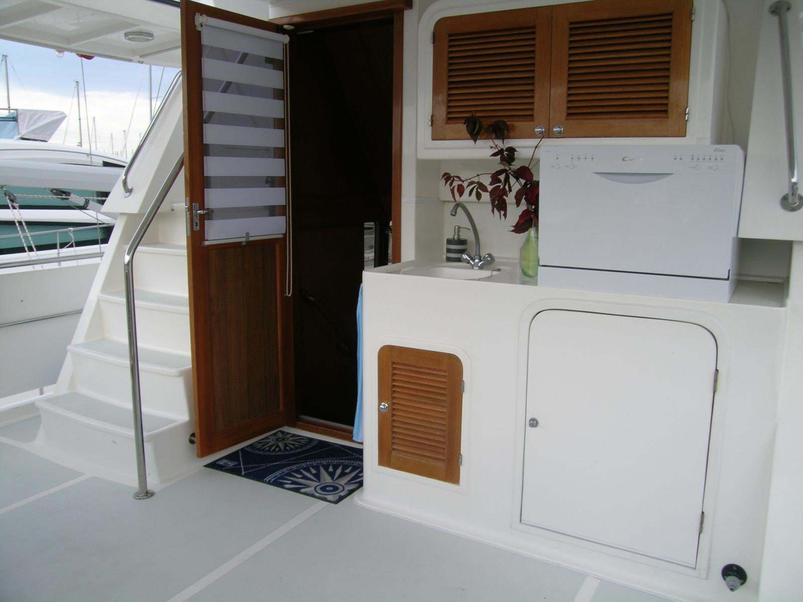 Adagio 48 sundeck